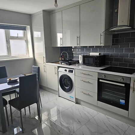 ווטפורד Potters Hideout- 2 Bedroom 2 Bathroom Apartment מראה חיצוני תמונה